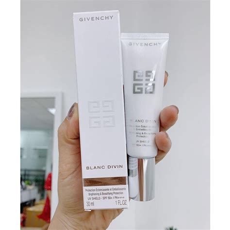 givenchy blanc divin spf 50